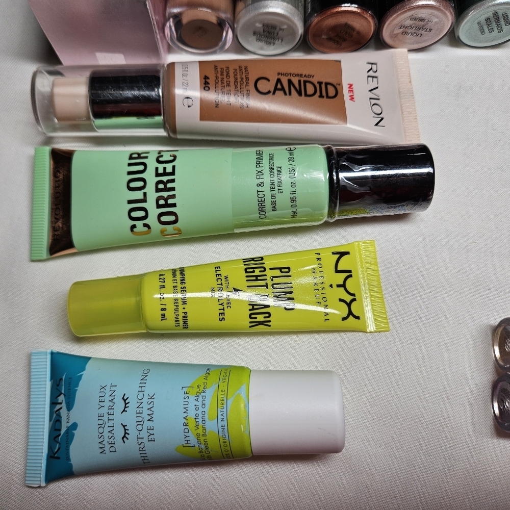 NIB Makeup Revolution Concealer Collection - Assorted Shades Almay - Picture 3 of 7